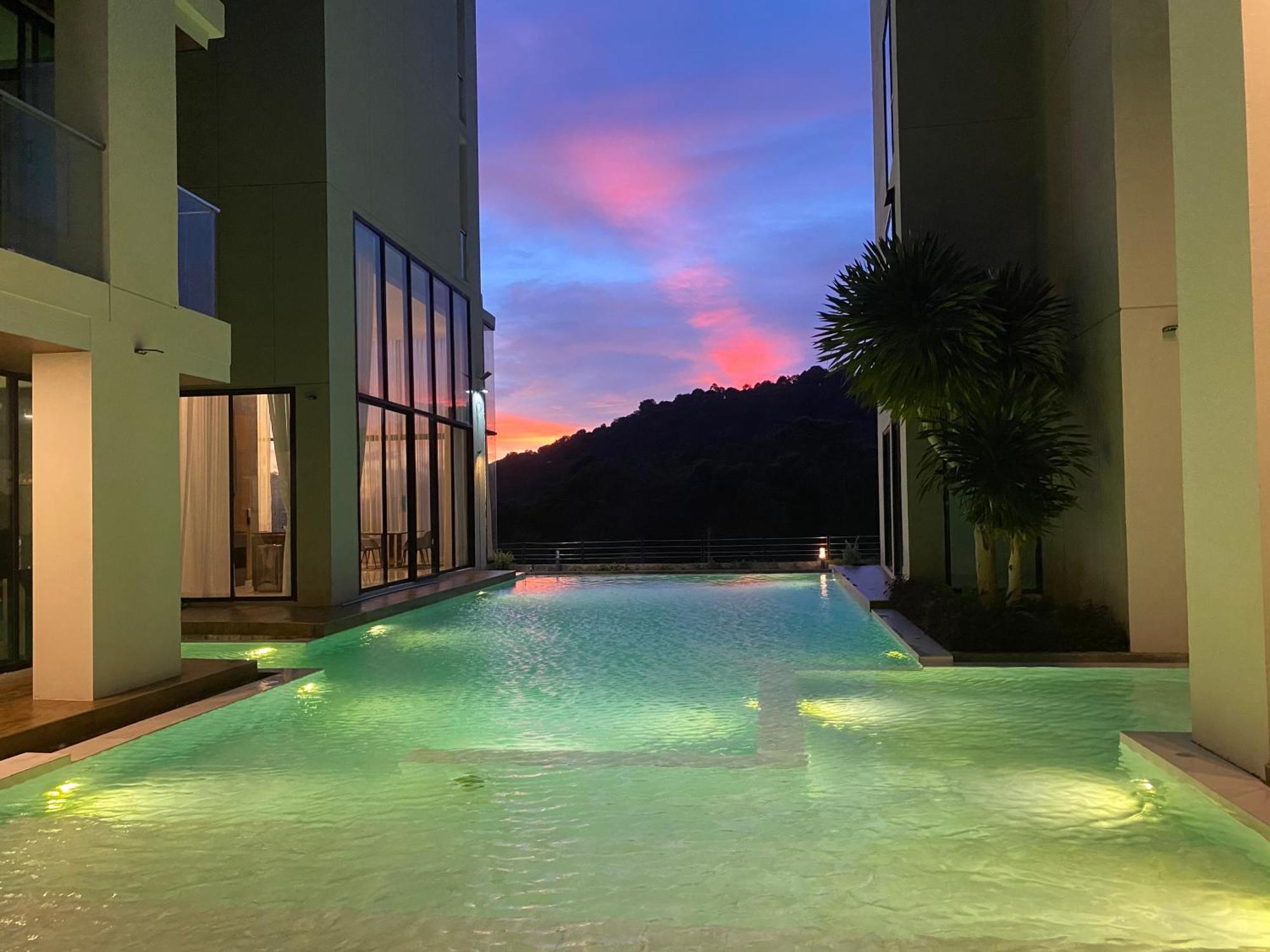 Sea View Pool View *